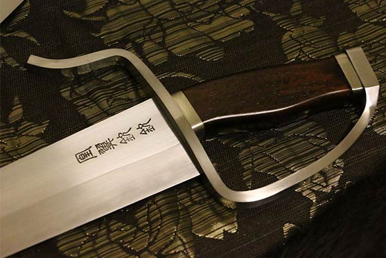 八斬刀刀柄設計